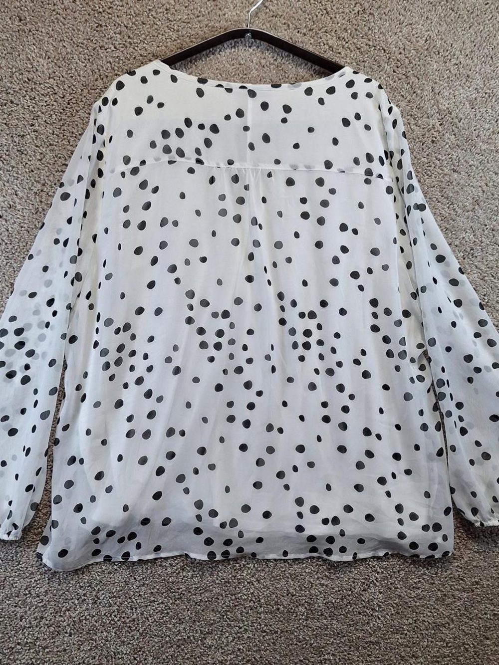 NWT Lane Bryant White Polka Dot Pintuck Peasant Blouse - Picture 2 of 3